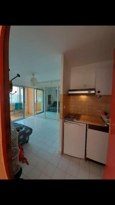 Superbe Studio, Acces Plage Direct Sete Exterior photo